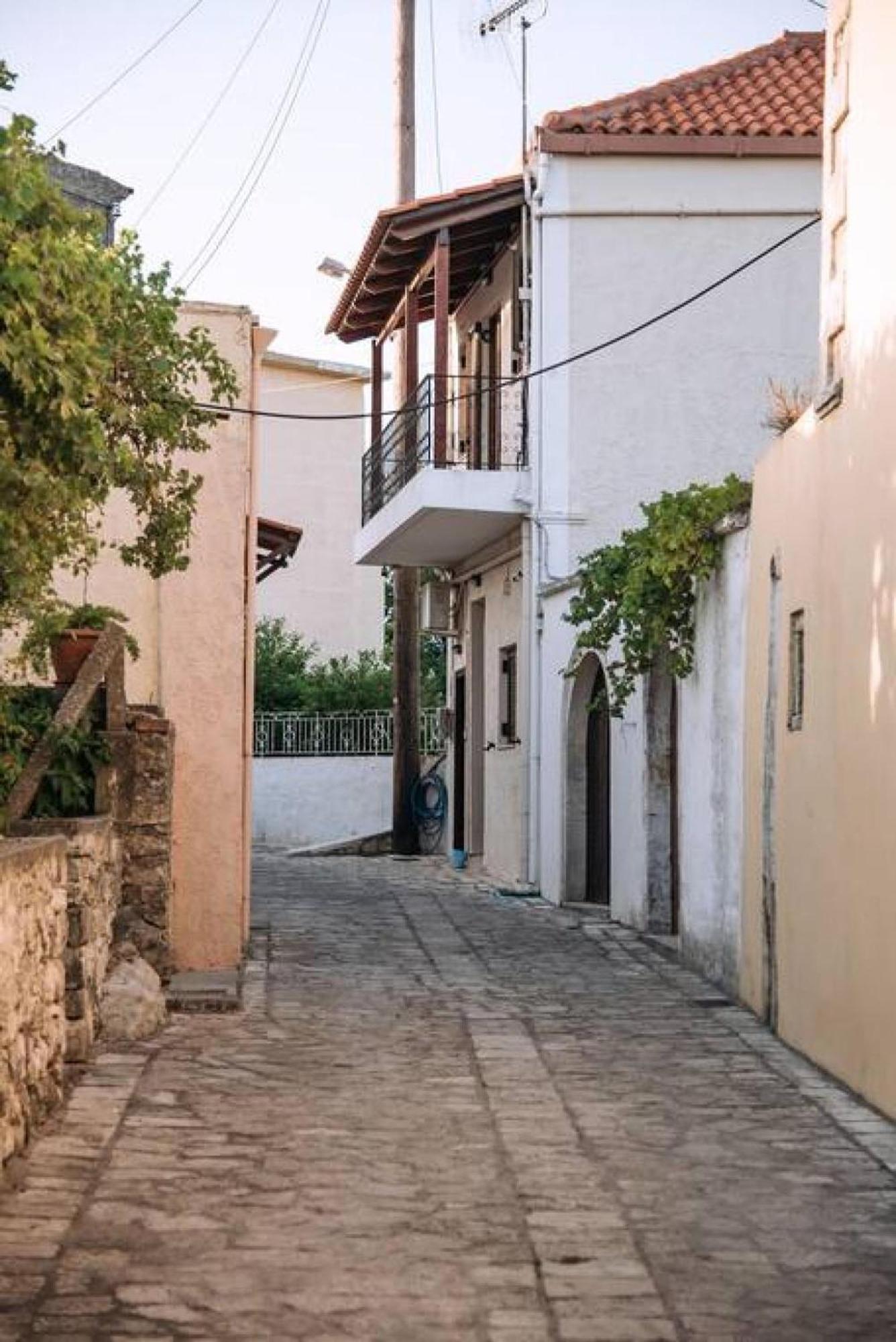 Village Little House At Roustika Exterior photo